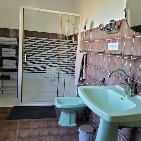 Bienvenue Chez Sylvie Holiday home *